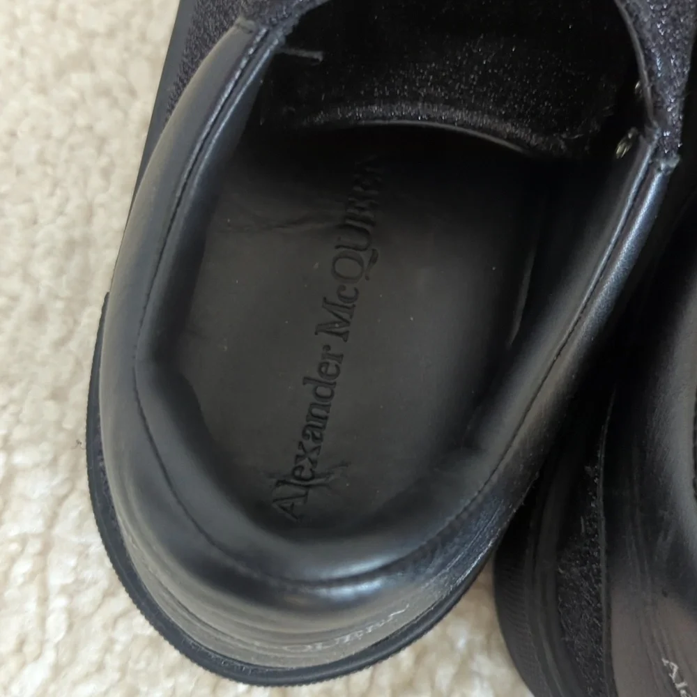 Alexander McQUEEN Men's Tread Slick Soft Glitter Low Top Sneakers